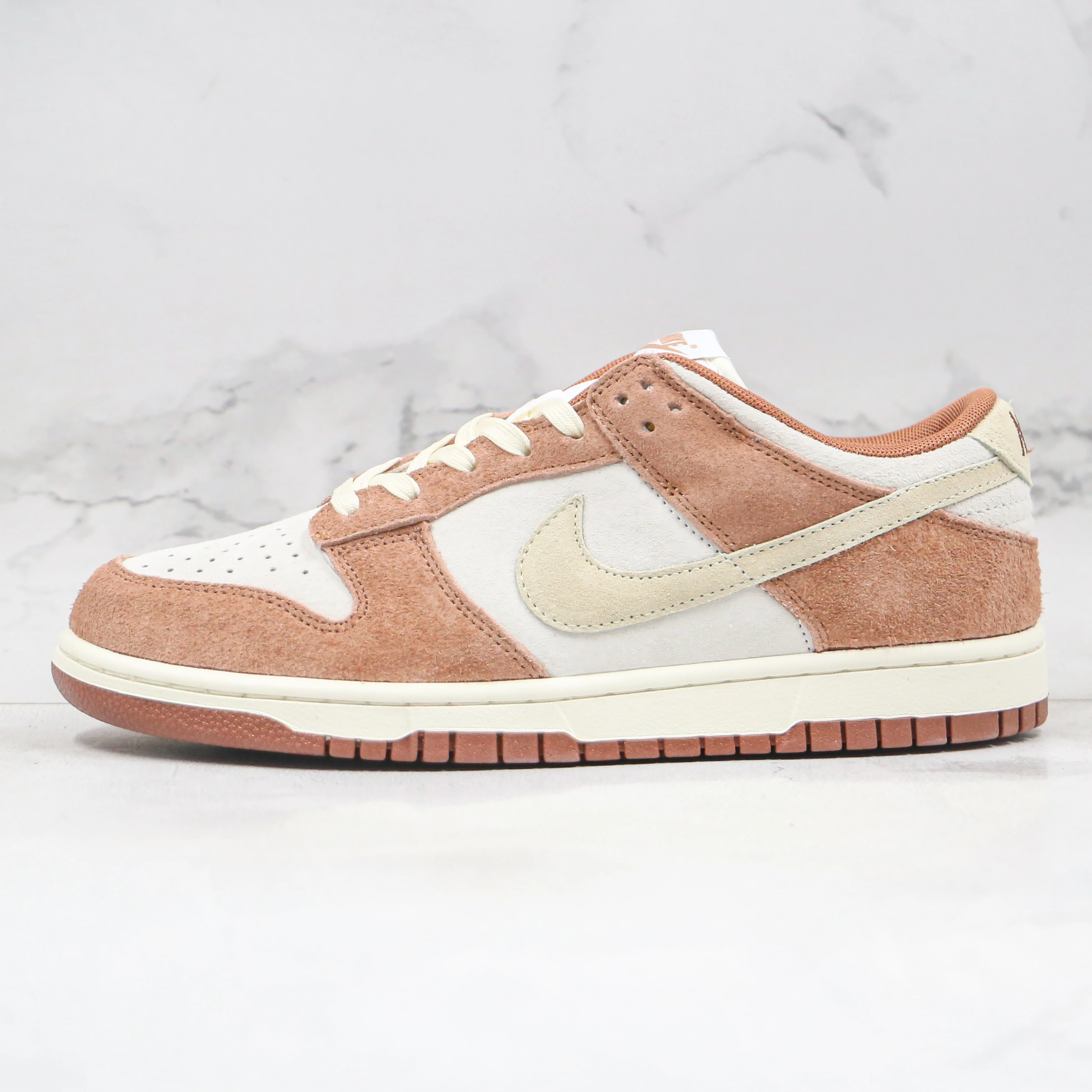 

Original Quality Medium Curry Unisex NIKE SB Dunk Low Sneaker Shoes for Men