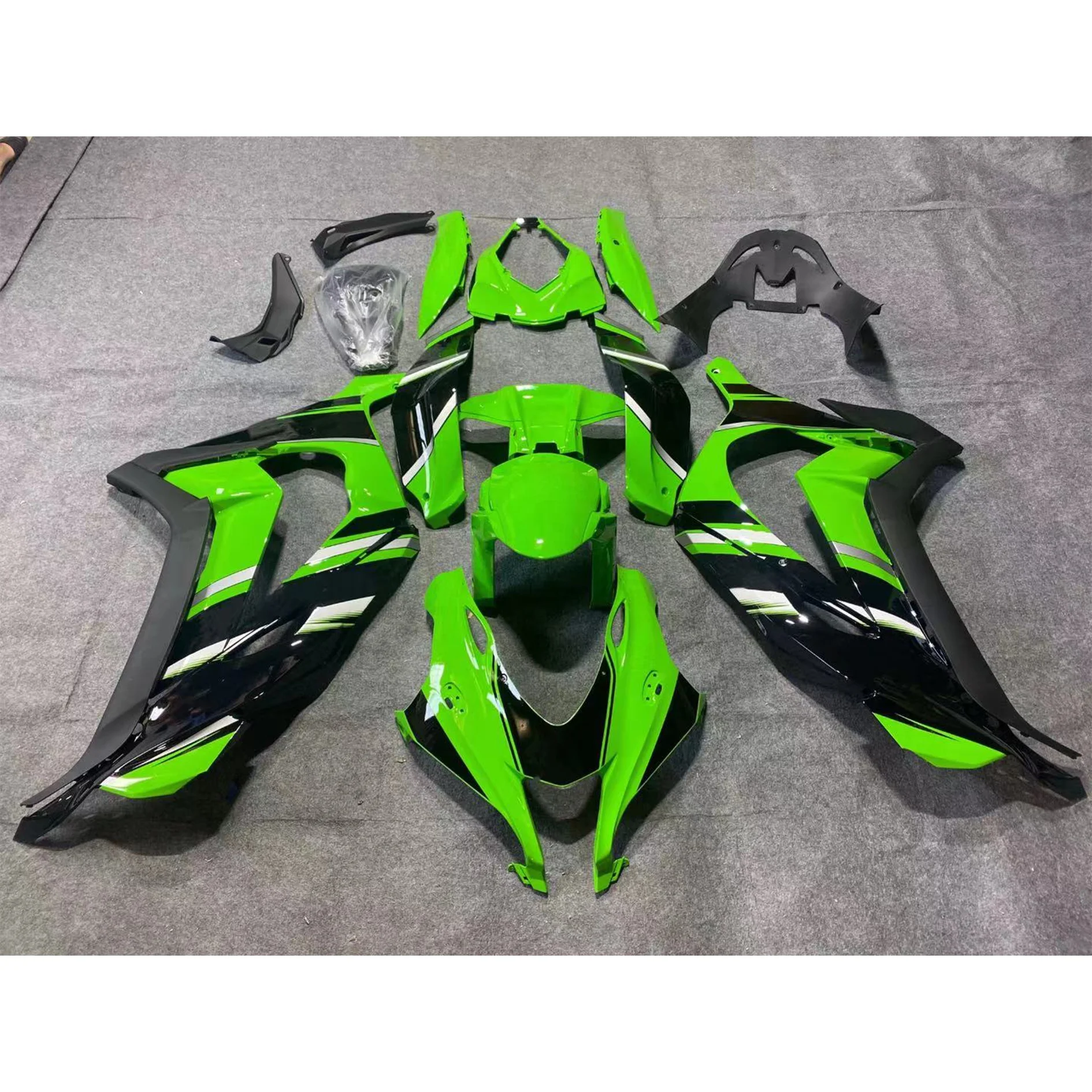 

2021 WHSC Green And Black Motorcycle Accessories For KAWASAKI ZX-10R 2016-2020 Custom Cover Body ABS Plastic Fairings Kit, Pictures shown