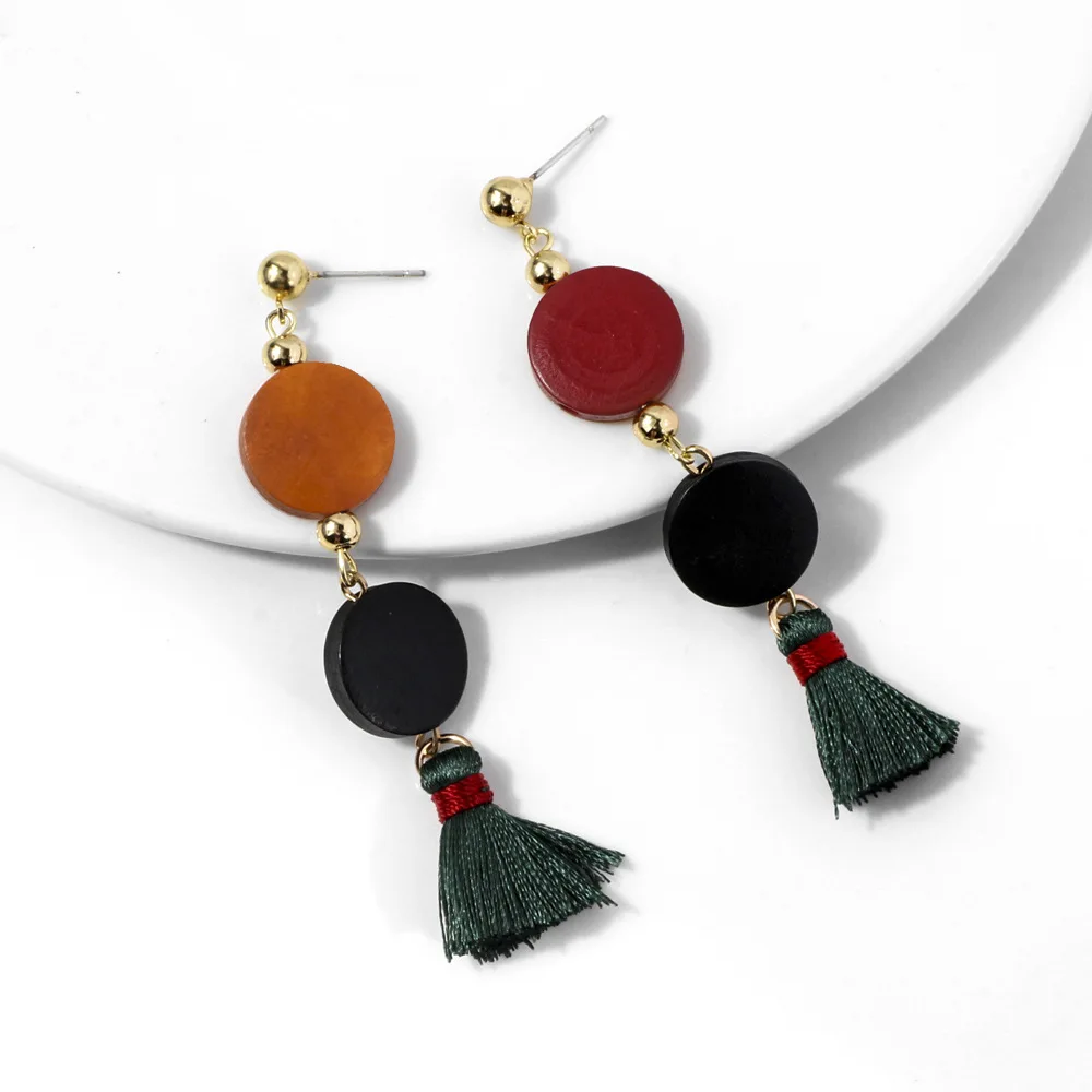 

Classical Ethnic Style Multi Colors Round Wood Disc Drop Earrings Boho Wooden Disc Tassel Earrings for Ladies