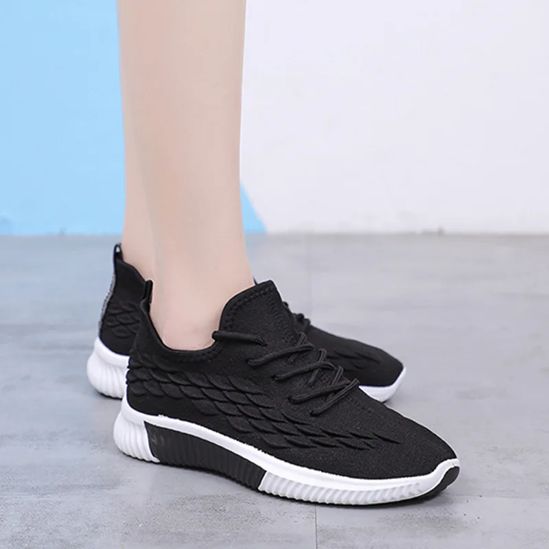 

Hot Selling Custom Versatile Casual Flying Woven Soft Single Net Shoes For Women, Pink black blue
