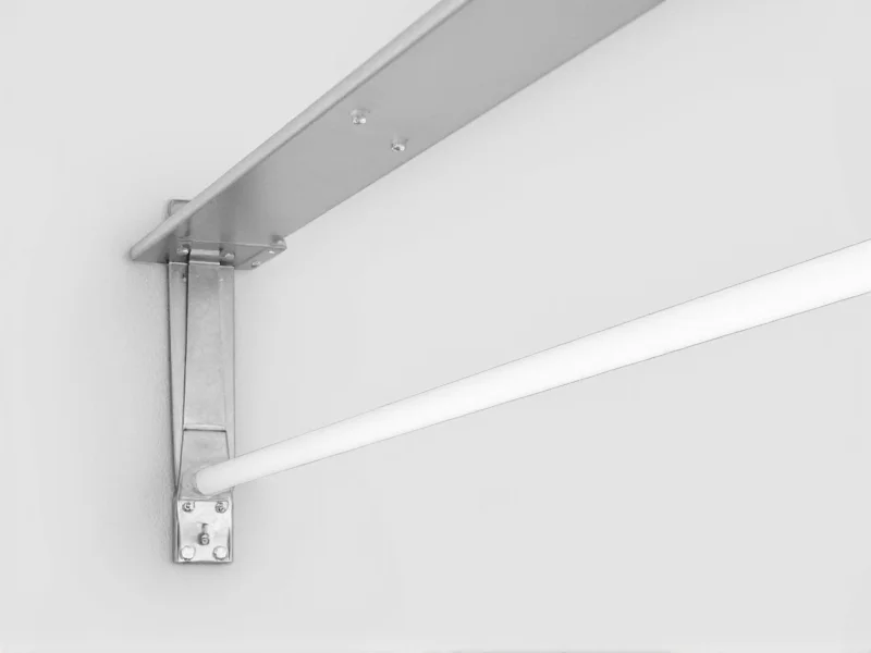 Secure wall mounting of tubelight fixture bracket with anchors