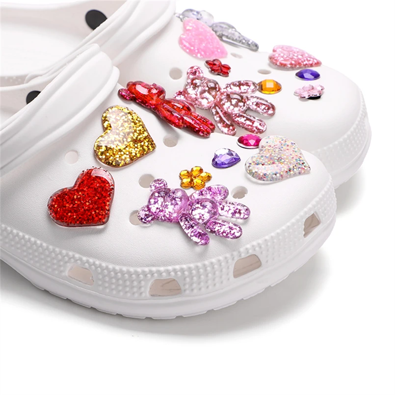 

Heart Plastic Accessories Save Eco-friendly Decorations Gift Wholesale Shoes Croc Charms for Clog Shoes