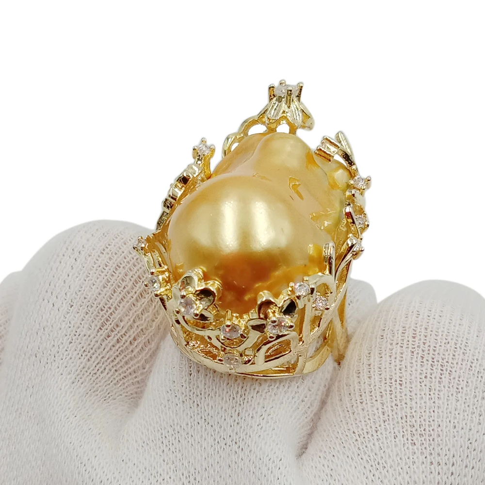 

top fashion golden freshwater pearl ring . 18k gold plating setting, Gold color -plating