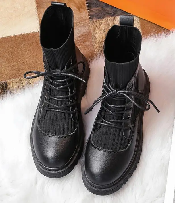 

2021 hot sale autumn deodorant solid color round toe rubber ladies Martin boots