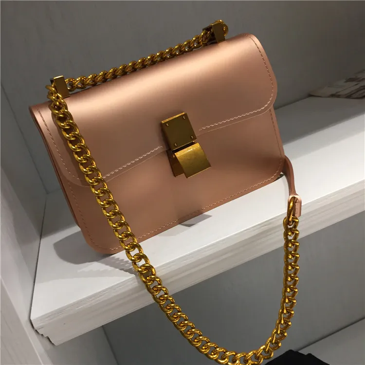 

2020 fashion PVC shoulder bag small jelly bag oblique cross lock bag chain, Picture