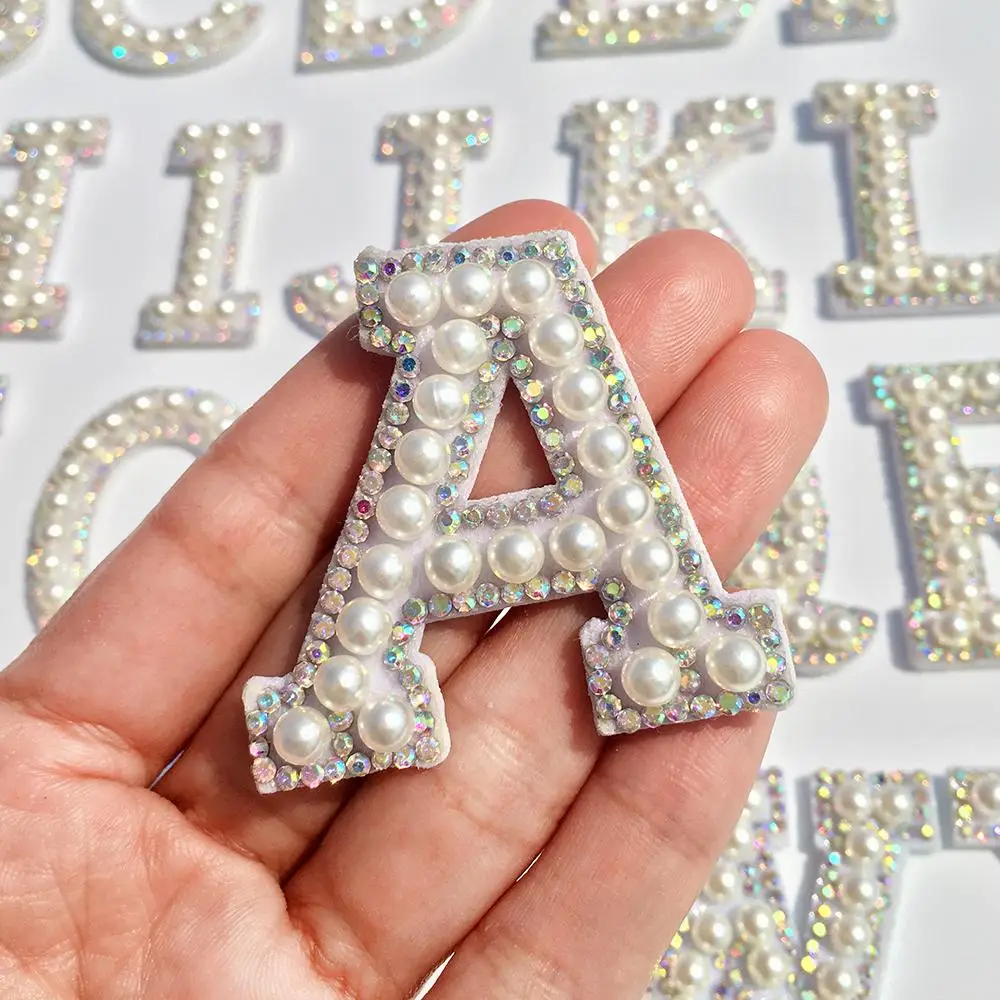 

Q1426 Alphabet Pearl Rhinestone Words Ironing on Patches Applique 3D Handmade DIY Patch Cute Initial Letter Patches