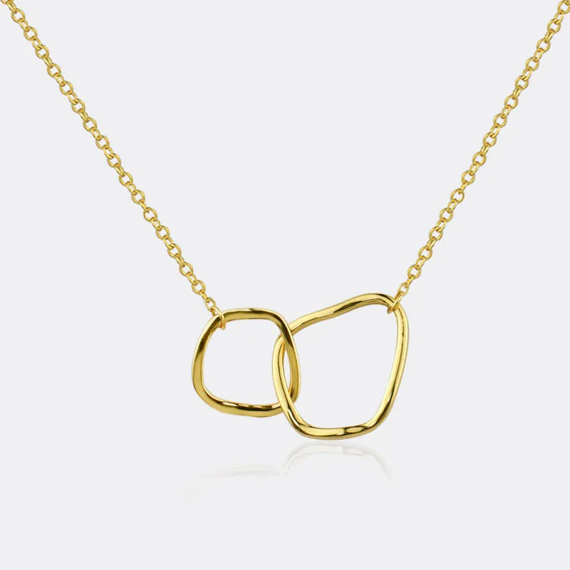 

2021 New Arrivals Simple Gold Plating Geometric Double Connecting Ring Necklace Interlocking Circle Necklace