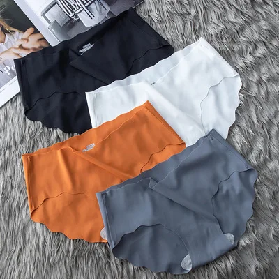 

Summer ladies calcinhas Ice silk seamless lace girl underwear knickers pure color breathable low waist panties, White, gray, black, caramel, skin tone