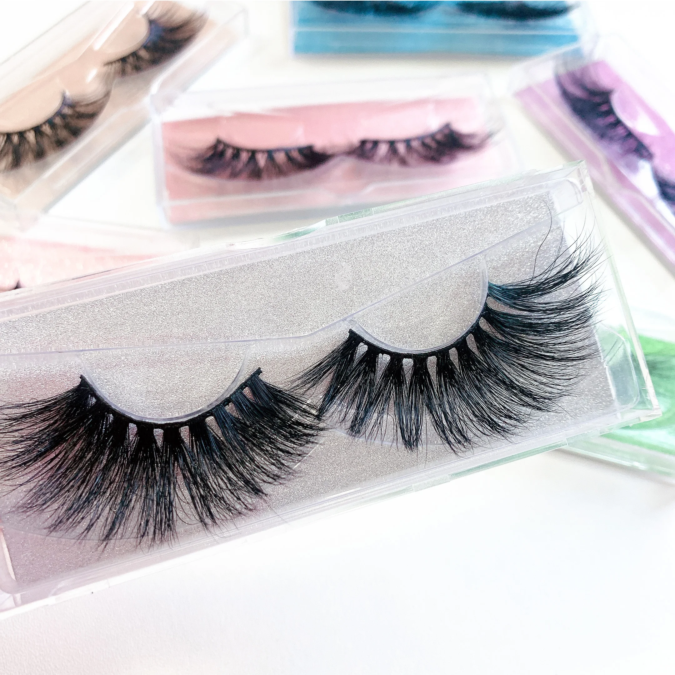 

Wholesale customized boxes mink eyelash superroots lashes3d wholesale vendor 25mm mink lashes, Black color