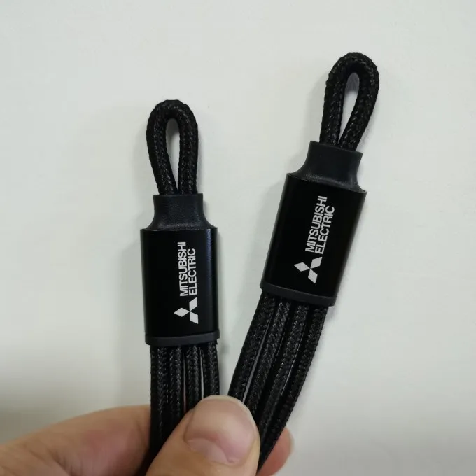 

Settpower UC003-1 4 in 1 cable keychain, White/black