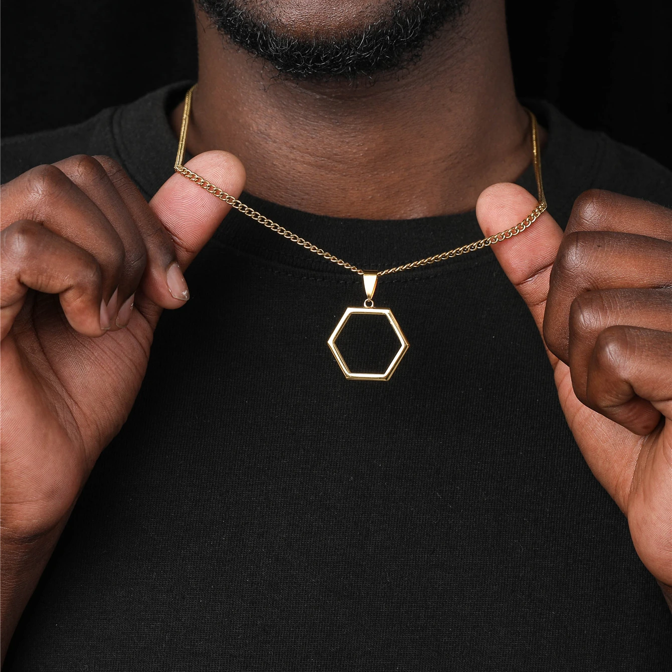 

Wholesale Bulk Cheap Men's Jewelry Stainless Steel Non Tarnish Geometric Gold Hollow Octagon Pendant Necklace for Men Boyfriend