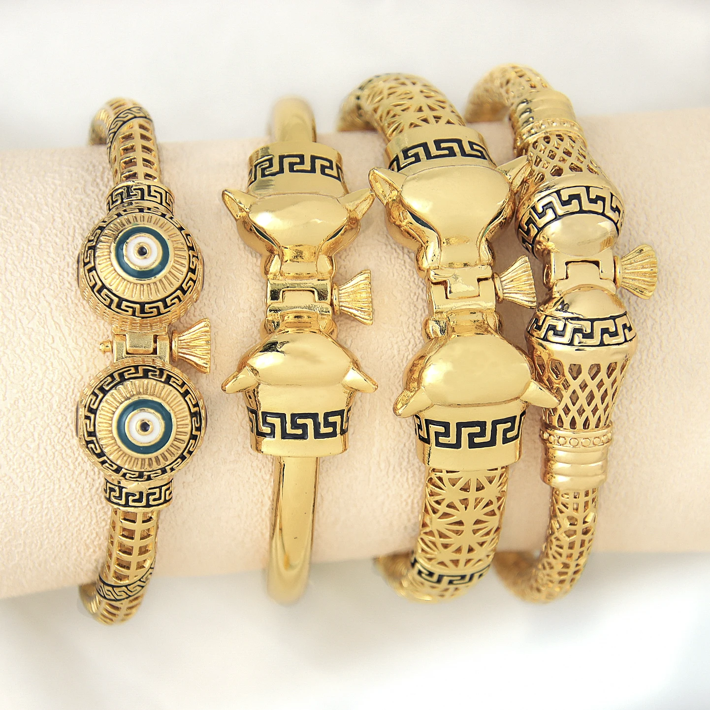 

Hiphop Jewelry Ethnic Black Panther Bracelets Blue Eye Gold Bracelet Women Jewelry