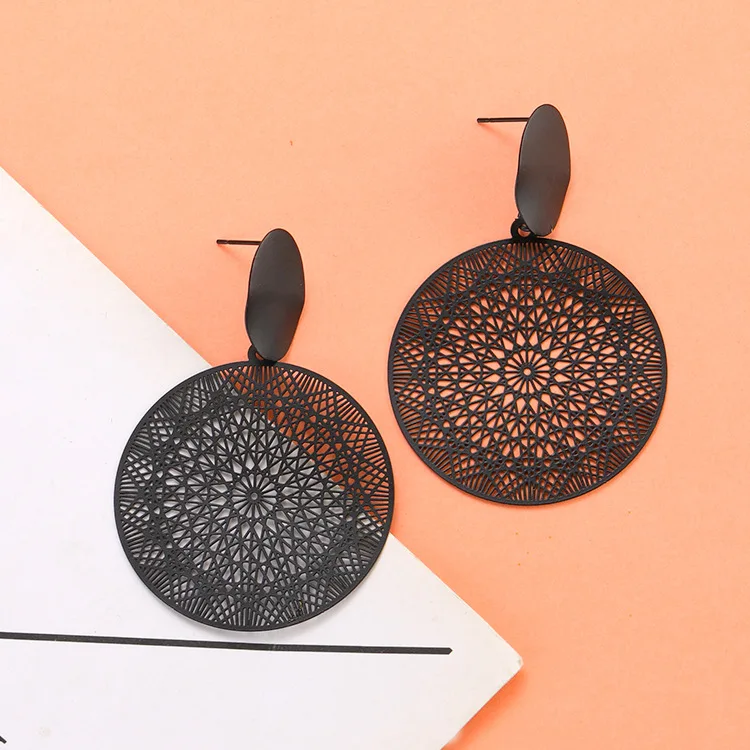 

Korean hollow-out pattern retro black palace exaggerated black hoop pendant earrings, As pic