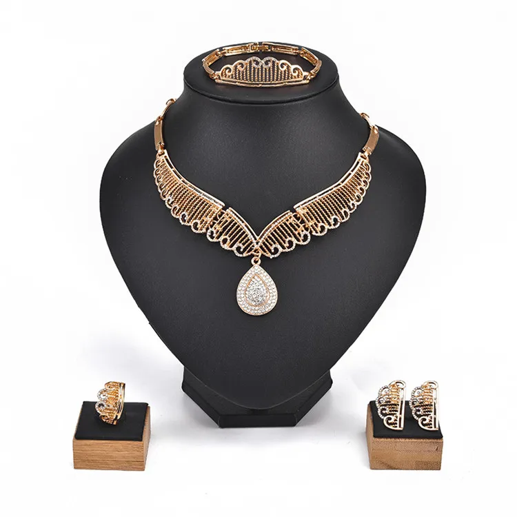 

New design Good Quality Dubai Gold Plated bridal wedding Jewelry Set