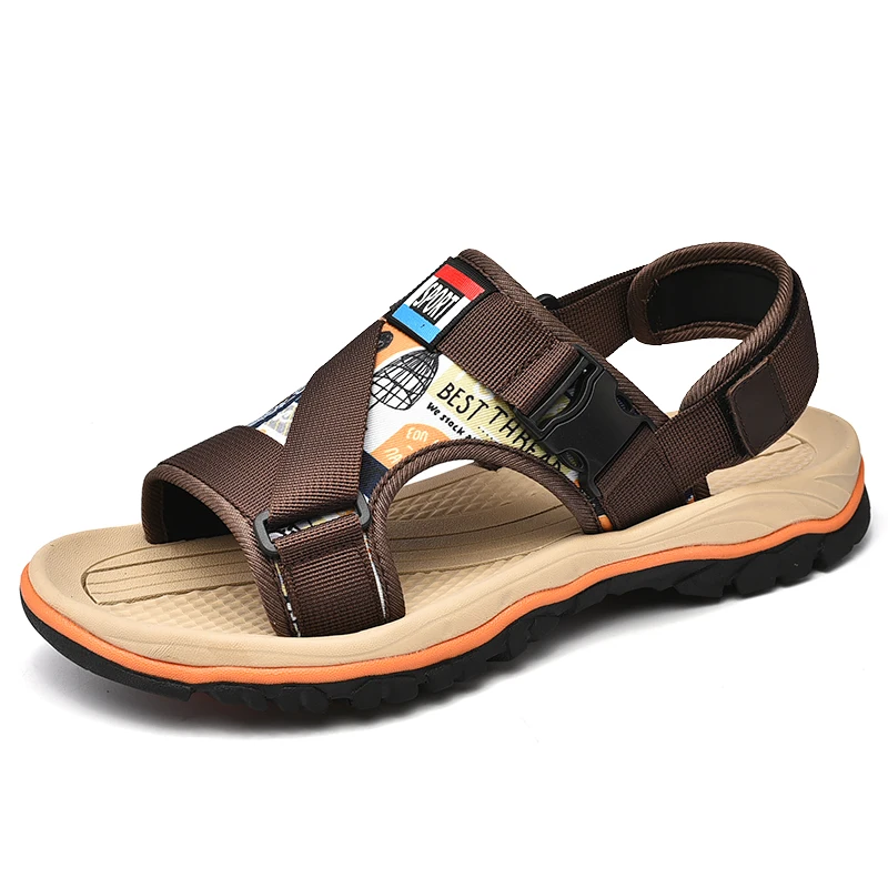 

Large-size summer beach sandals made by Chinese manufacturers in 2021