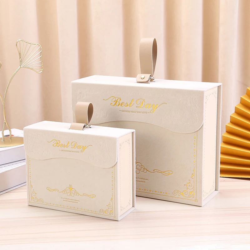 

Wholesale Velvet Flap Wedding Candy Favor Luxury Empty Packaging Gift Boxes For Small Business