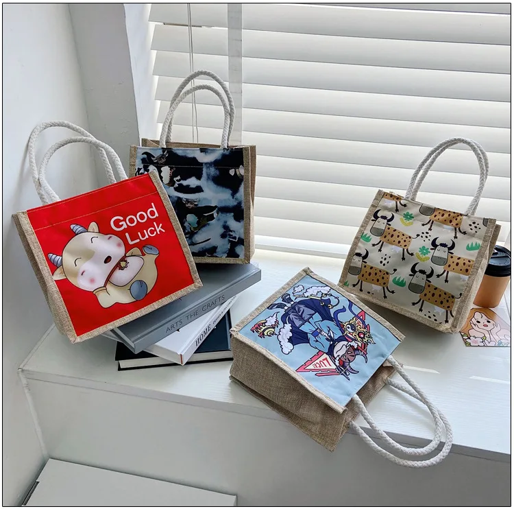 

Personalized Jute Bags Manufacturers Wholesale 4 Different Cow Patterns Burlap Bag Jute Tote Bag With Zipper