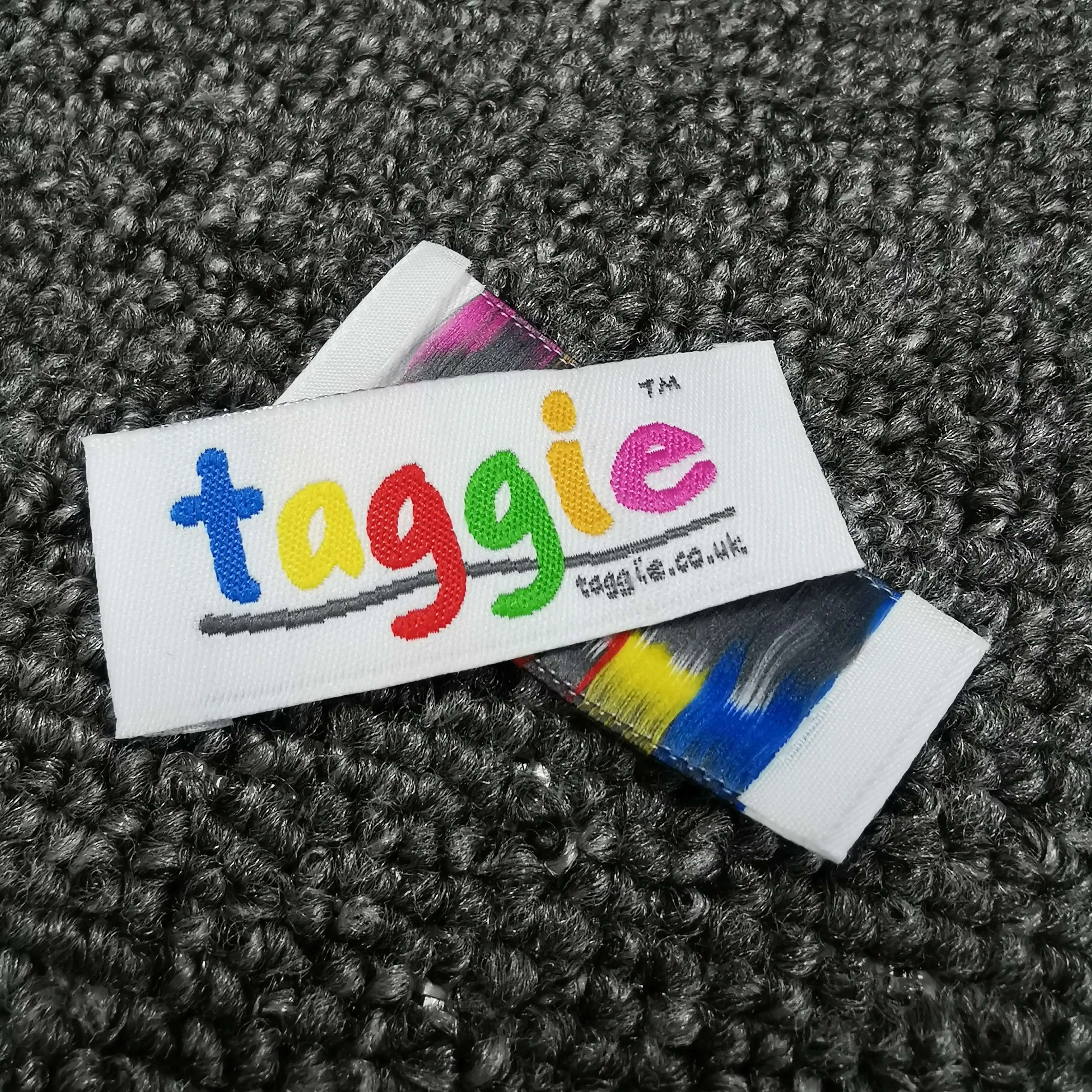 

woven label