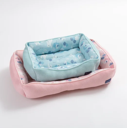 

2021 wholesale summer medium size Pet Cool square Customizable antibiotic breathable waterproof Pet Cool Pad, Blue,pink