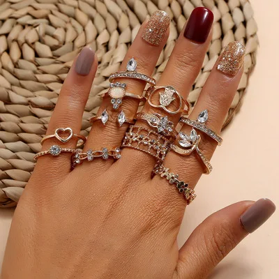 

New Fashion Hollow Hand Heart Knuckle Ring Set Gold Plated Leaf Flower Ring Set For Women