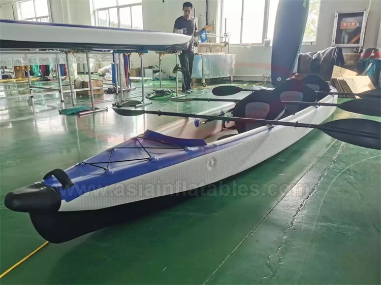 kayak-.jpg