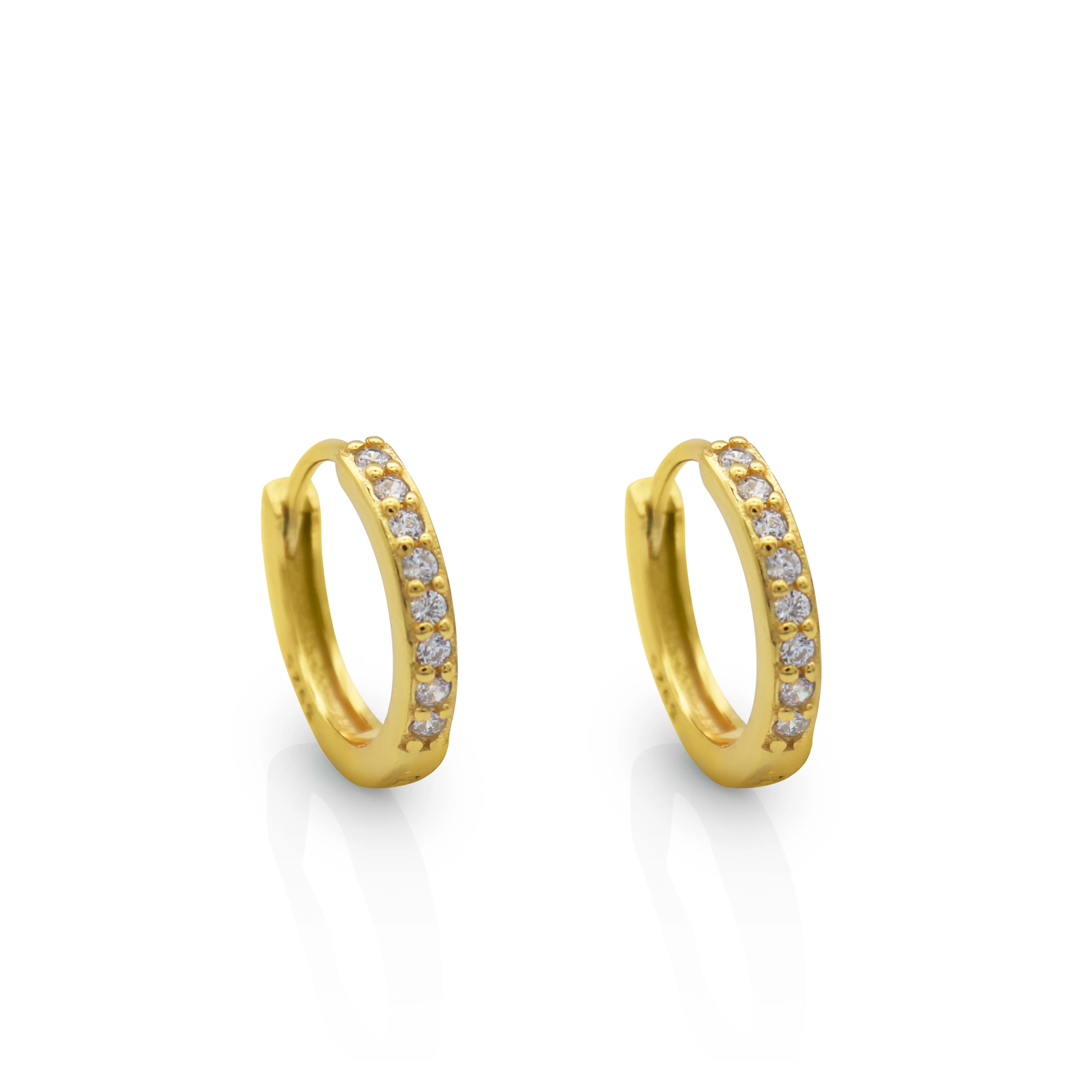 

Chris April fashion Minimalist 925 sterling silver gold plated Micro-inlaid zircon huggie earring