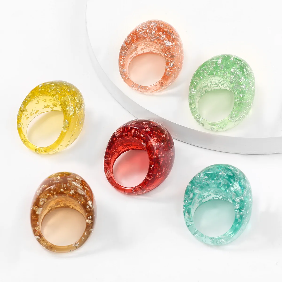 

OUYE 2021 Fashion shine candy color Acrylic Simple clear resin ring colorful Ring Resin rings jewelry women Wholesale