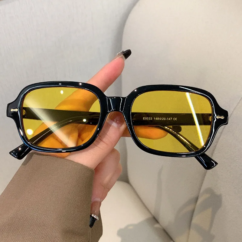 

951 Retro Square Sunglasses Women Fashion Luxury Brand Gradient Candy Color Shades Sun Glasses Brand Design UV400 Female Shades