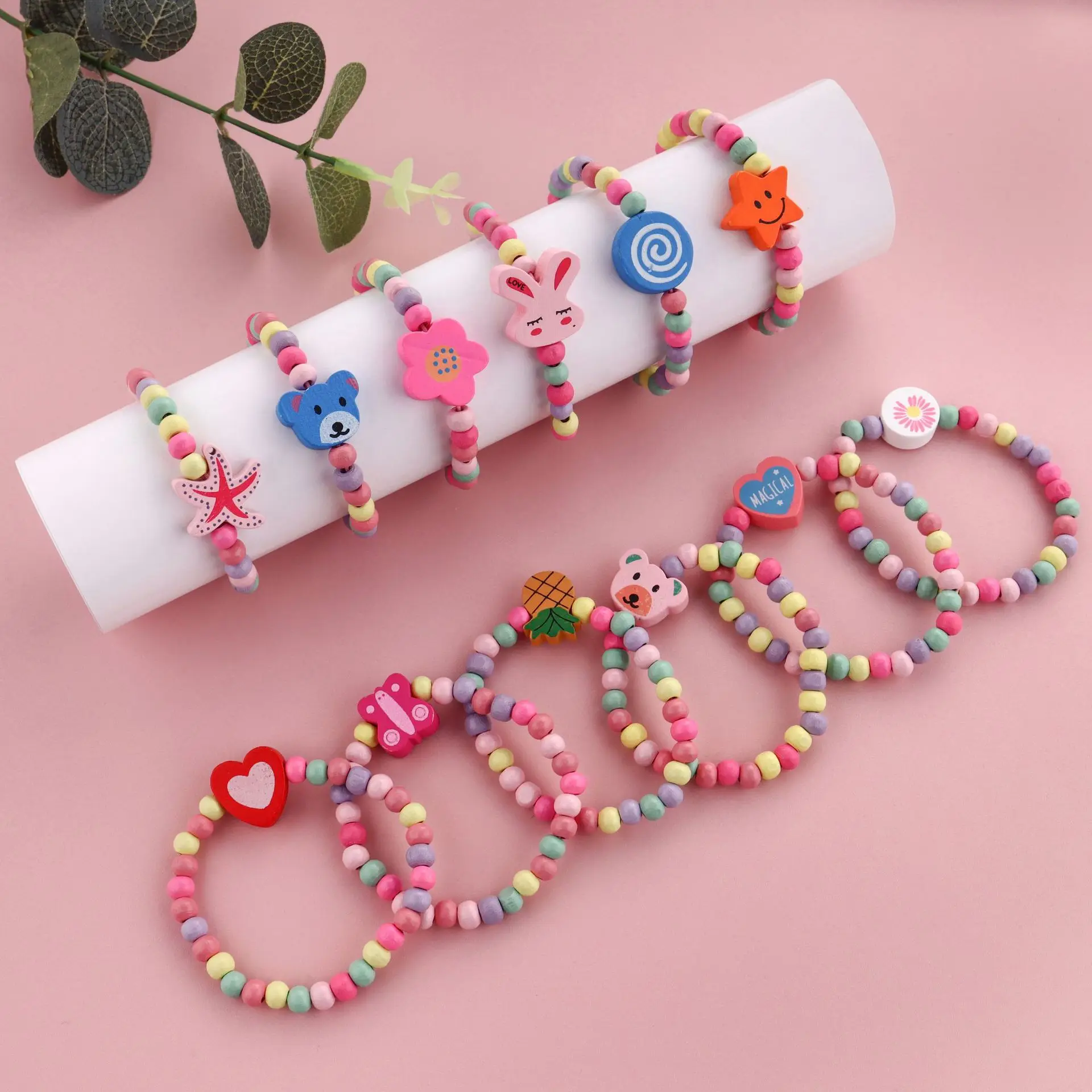 

Customize 12pcs Cute Wooden Kids Jewelry Accessories Lovely Colorful Cartoon Bear Heart Rabbit Wood Beaded Bracelet For Children