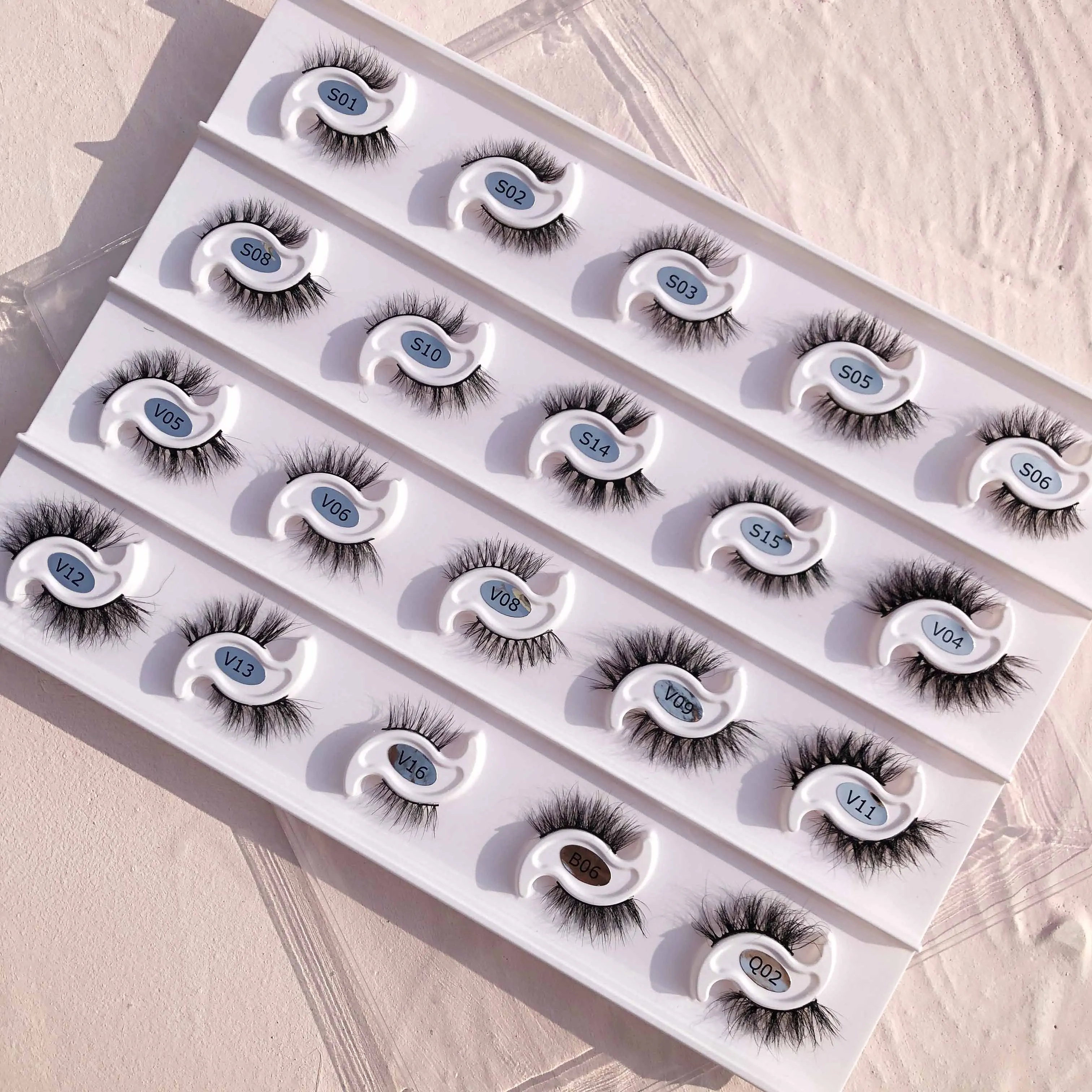 

iShero custom packaging corner lash natural 3D mink short eyelashes half lashes, Black