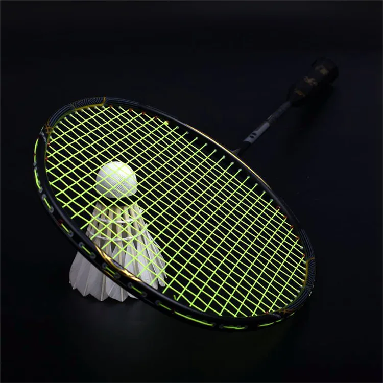 

Popular Wholesale Light Weight 8U Professional Badminton Racket Carbon Fiber Single Best Tension Badminton Racket, Pictures