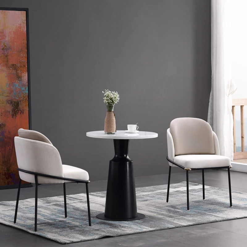 ding table chairs (8).jpg
