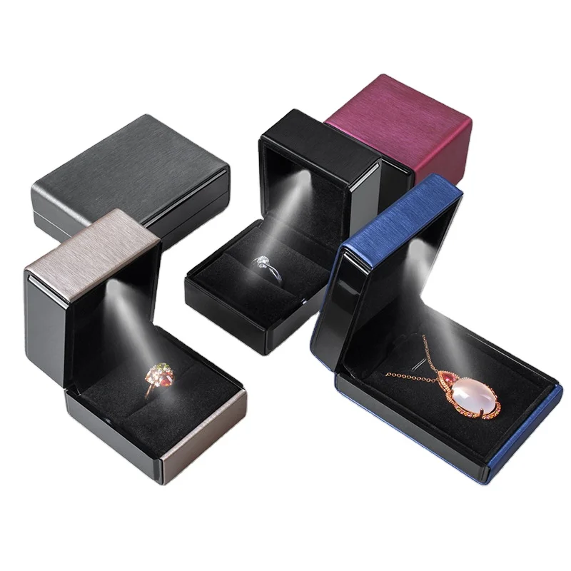 

Creative proposal ring box necklace bracelet box leather jewelry box with led light jewelry packaging