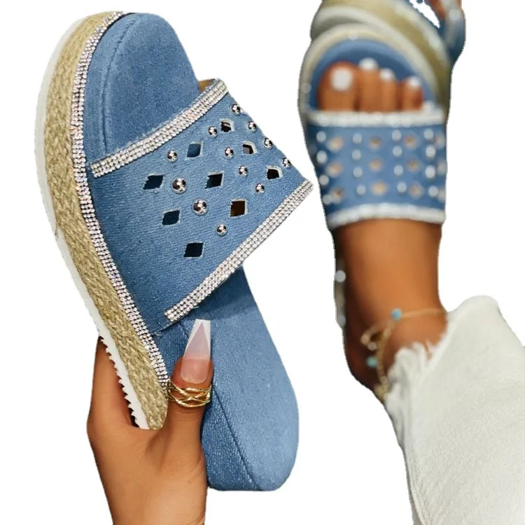 

Factory Sale Outdoor Street Womens Fashion Shoes Unique Denim Rhinestone Rivets Breathable Women Platform Summer Flat Slipper