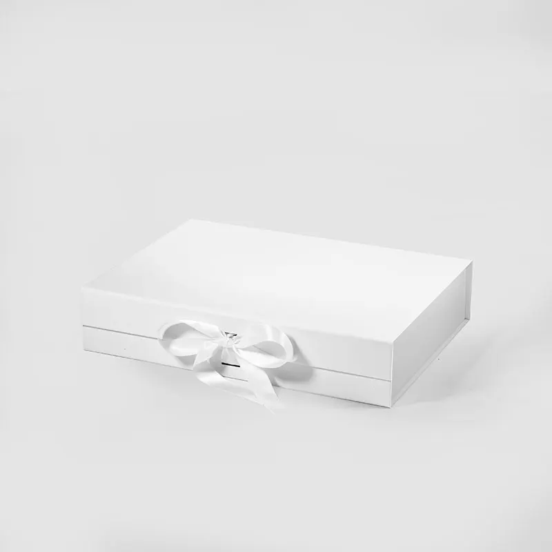 

A4 shallow corporate gift packing white magnetic gift box with ribbon