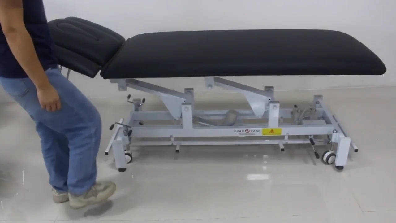 Luxurious Adjustable 4 Section Electric Therapy Bed Plinth