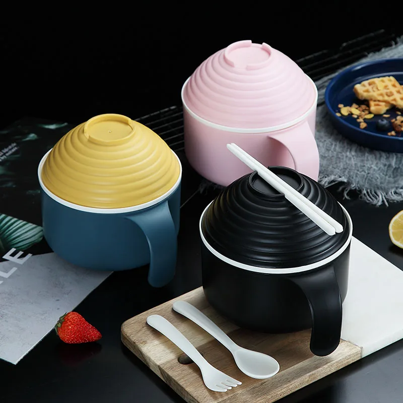

Food grade PP noodle bowl with lid Plastic instant noodle bowl with cutlery cup and chopsticks, Pink/black/blue