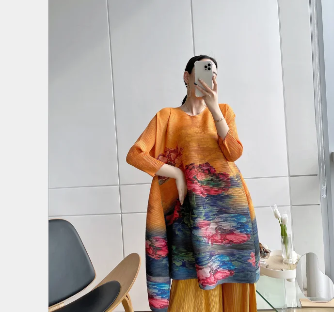 

Miyake Pleated Print Dress Autumn/winter 2021 women's plus-size full-length gown