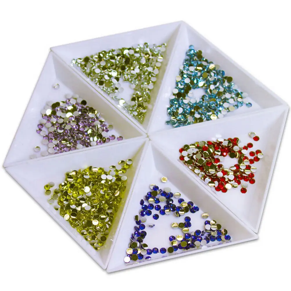 

High Quality Triangle Round Rhinestones Nail Art Decoration Storage Box Plate Beads Glitter Container Holder Showing Stand Board, White