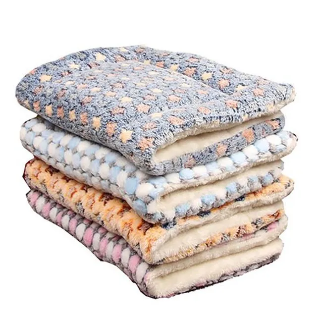 

49*32cm Pet Cat Dog Winter Warm Flannel Bed Pad Rest Mat Non Slip Blanket