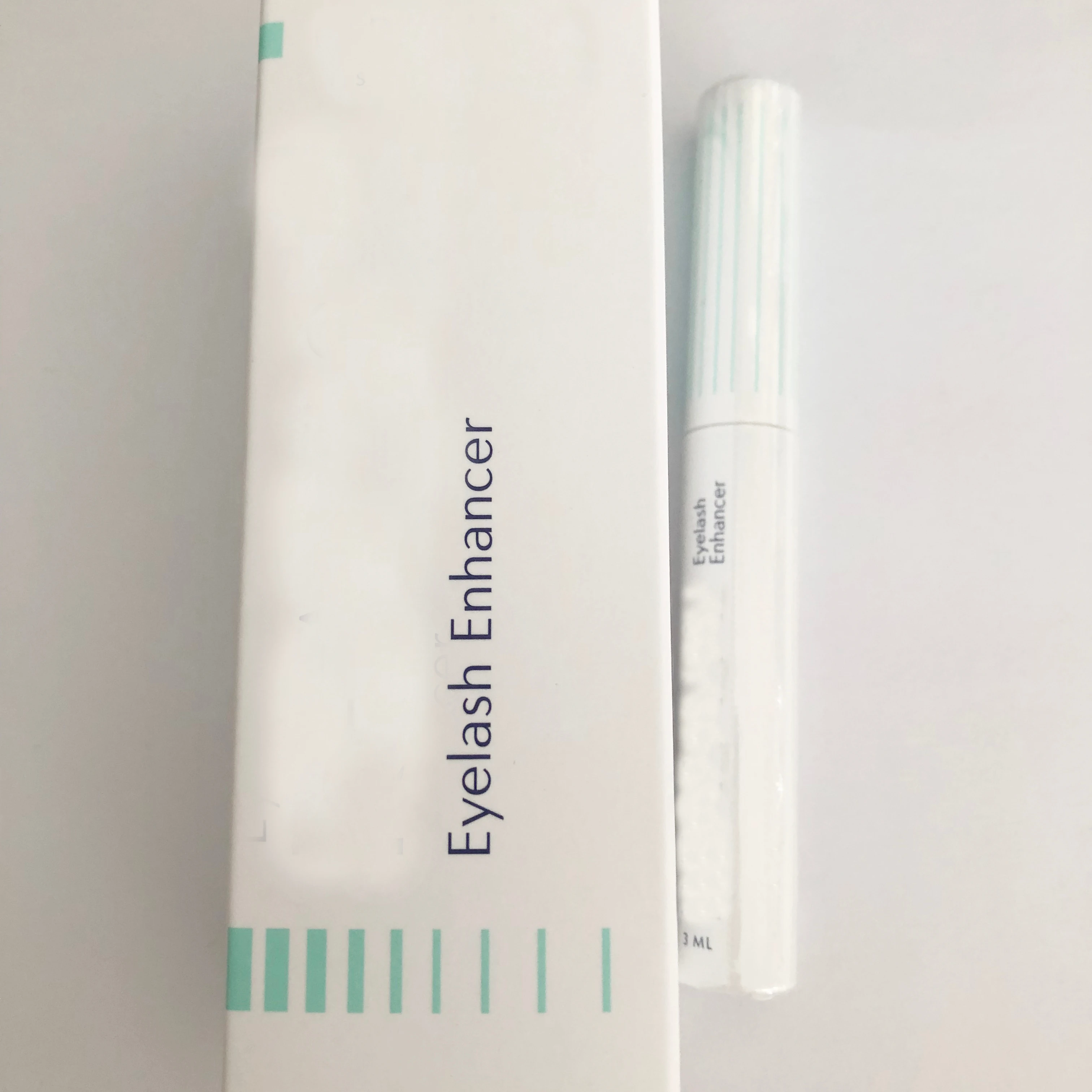 

realash eyelash enhancer natural gemsho eyelash serum, Clear liquid