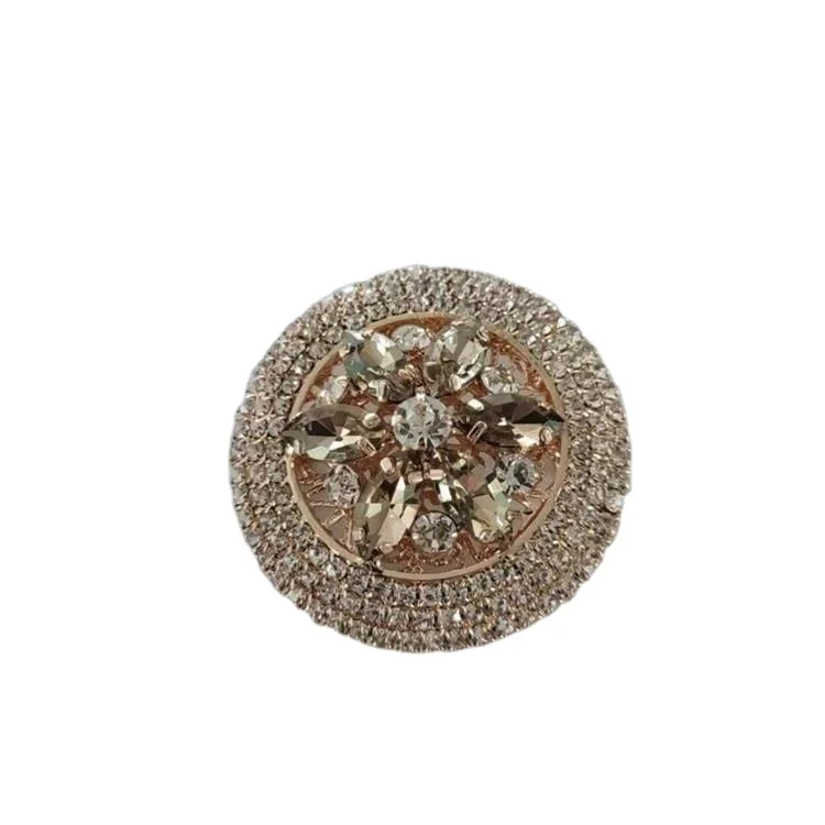 

Hot sell style crystal rhinestone and light topaz glass round buckle for flip flop