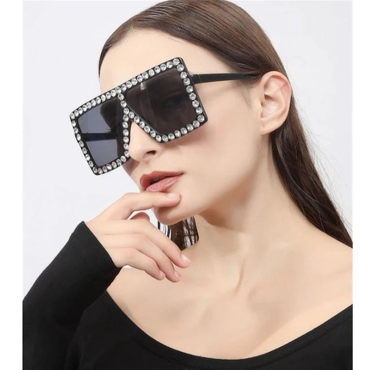 

VIFF HP21409 Bling Bling Glasses Oversized Shade Design Women Rhinestone Sunglasses