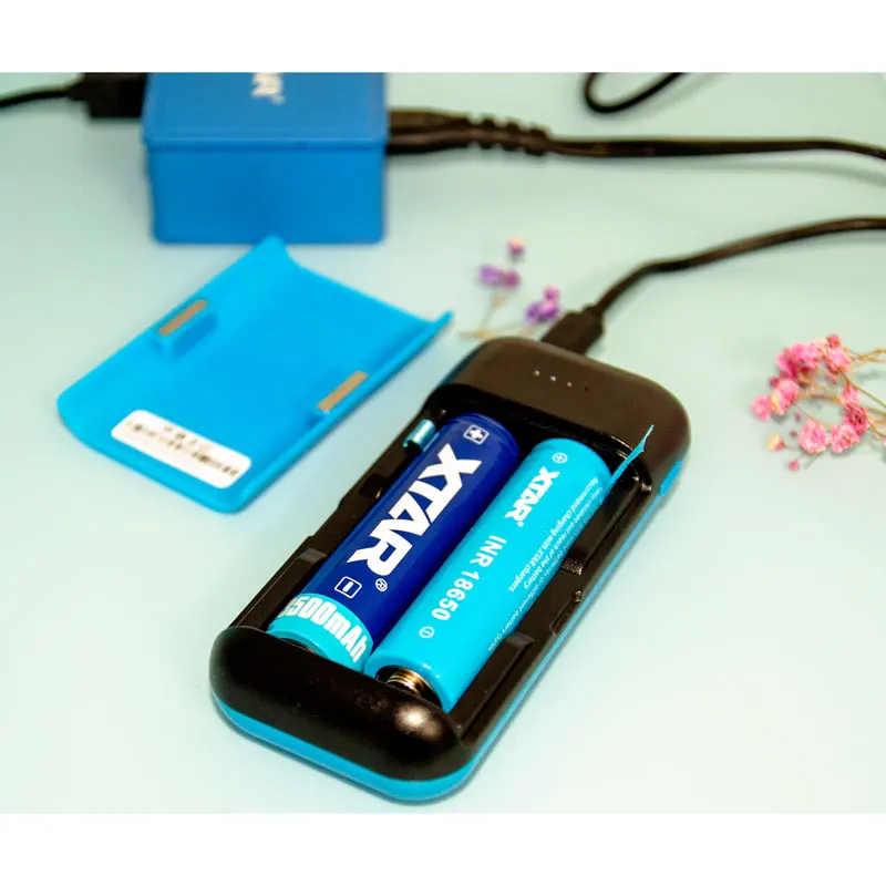 XTAR 18650 26650 Poverbank Charging Box Mobile Portable Charger DIY Shell Case 5v USB Power Bank Battery Chargers for Phones