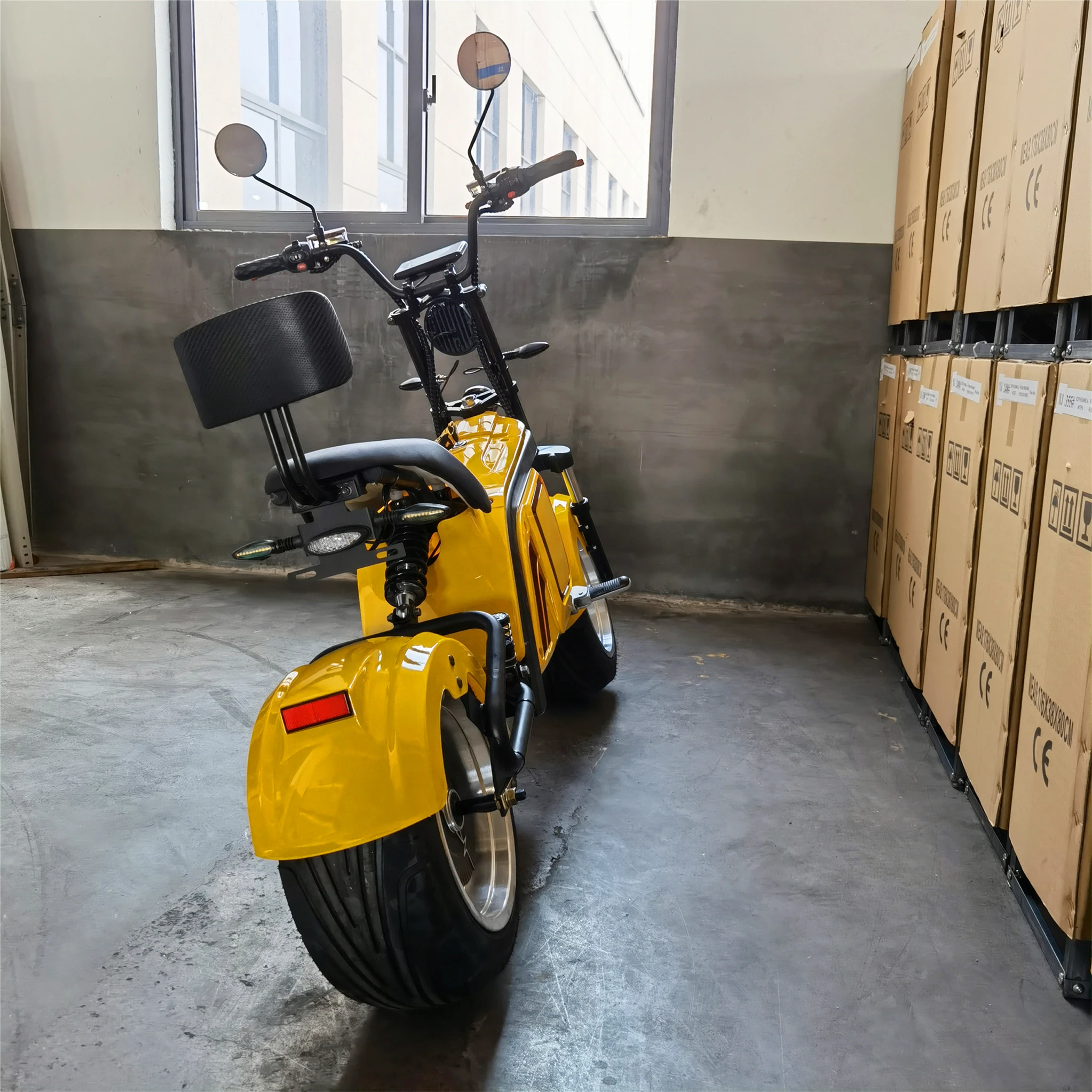 Good Quality Fashion 2000W Chopper Model M1P With EEC/COC Certificate Fast Speed Electric Scooters Adult Citycoco
