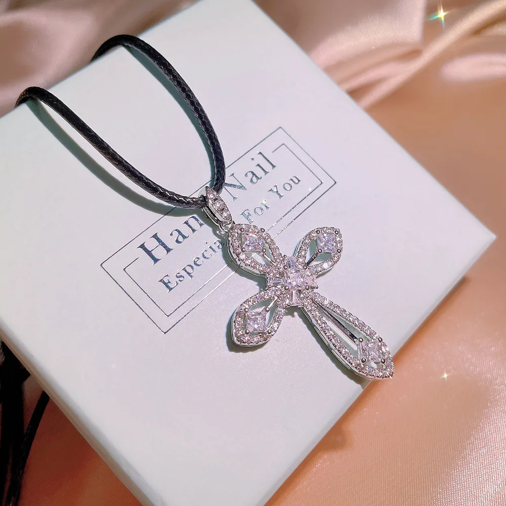 

Fashionable Exquisite Shine KYNL0458 Hollow Crucifix Shape White 3A Zircon Necklaces for women, Silver