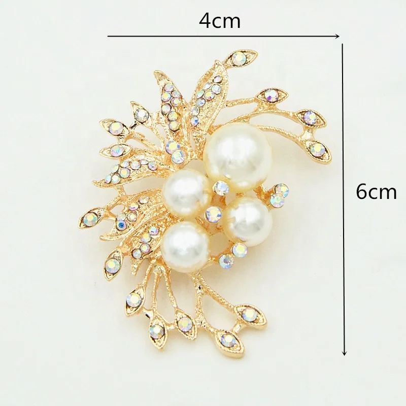 

Fashion Irregular Curved Brooch Pearl Rhinestone Flower Shaped Brooch Classic Women's Hollow Brooch, Colorful