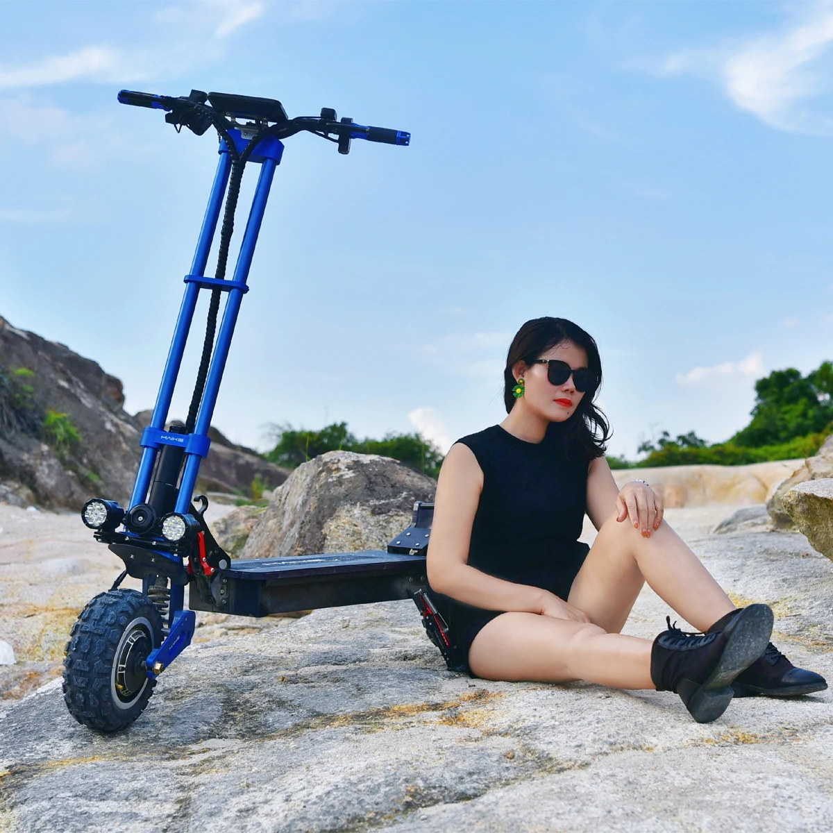 

Wholesale Maike kk10s pro 11 inch 5600 watt 85-100kms fat tire dual motor scooter high speed dualtron e scooters for adults