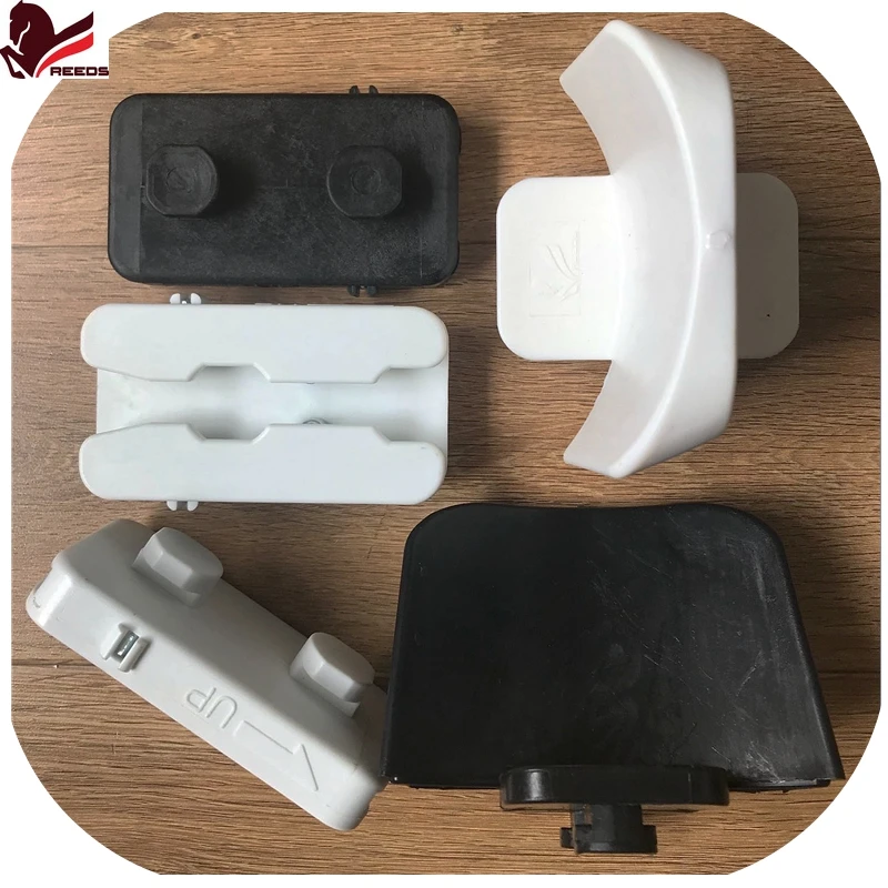 Breakaway Adaptor Of Safety Cups For Horse Show Jumps In Nylon Material