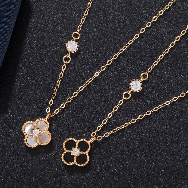 

s925 Silver Shell Double-sided Four-leaf Clover simple and elegant agate pendant necklace for women